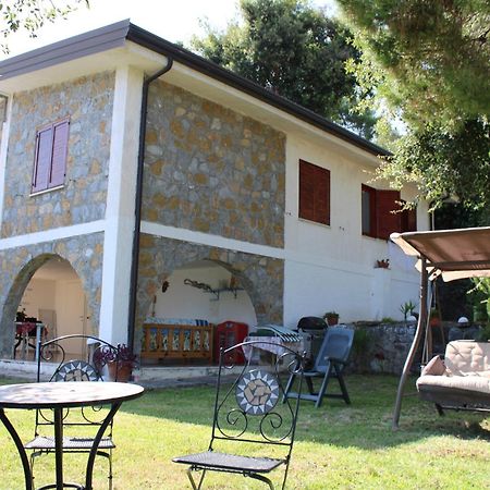Villa Luisa Sul Mare 카피텔로 외부 사진